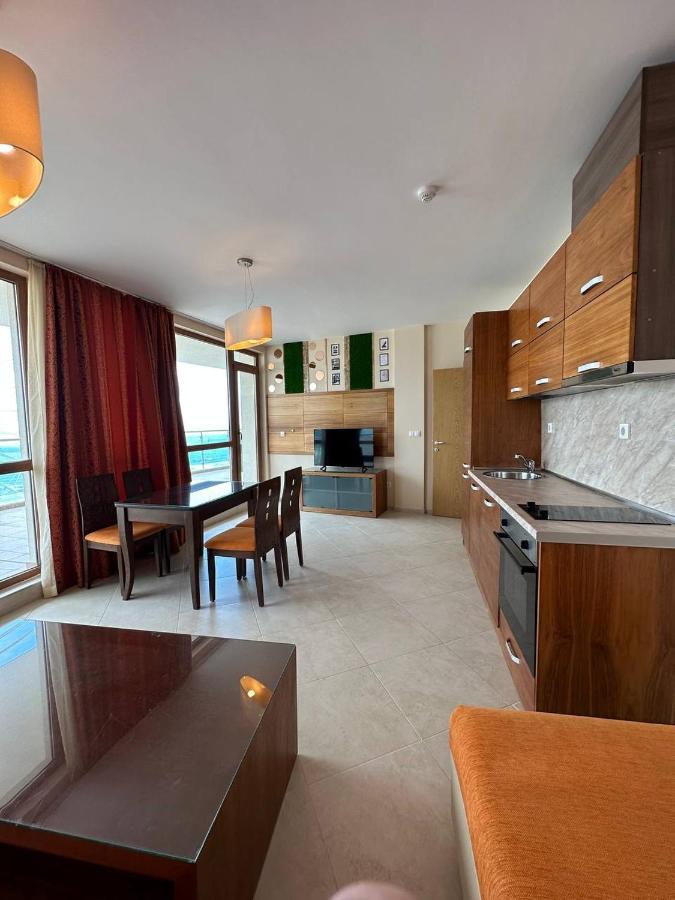 Briz Beach Apartments - Section B Sunny Beach Eksteriør billede