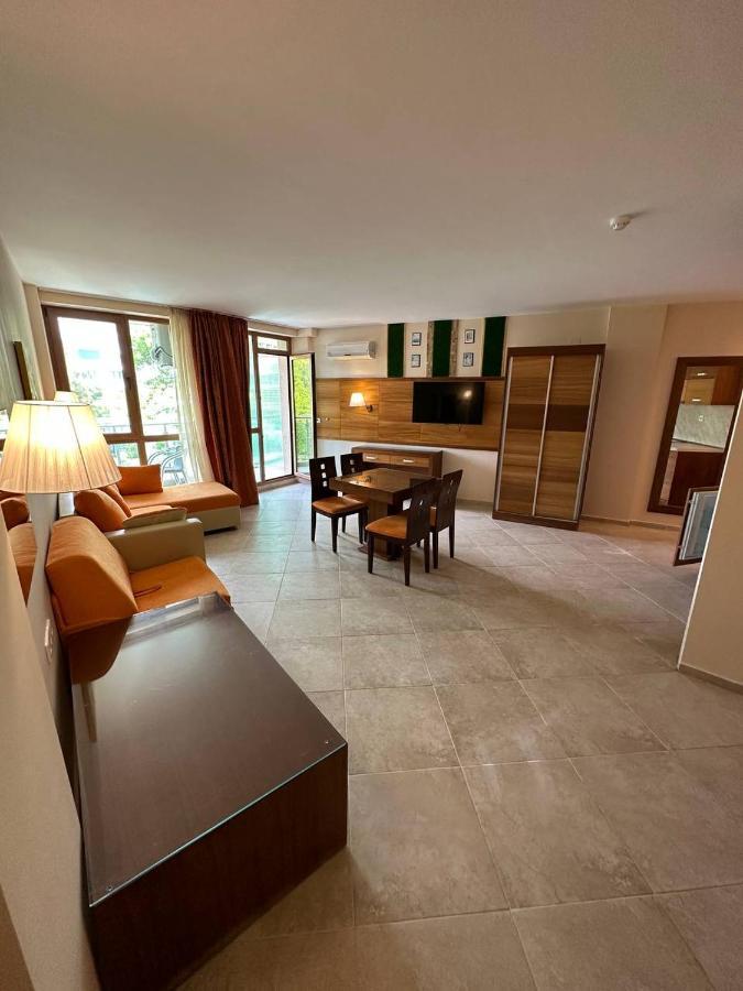 Briz Beach Apartments - Section B Sunny Beach Eksteriør billede