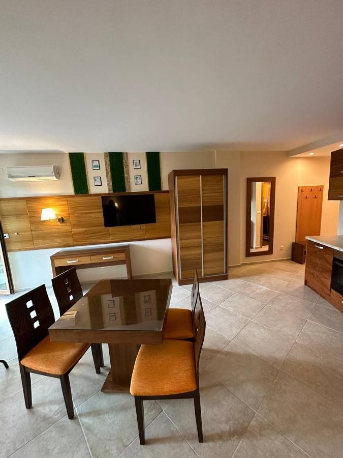Briz Beach Apartments - Section B Sunny Beach Eksteriør billede