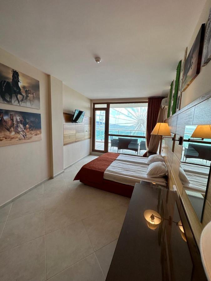 Briz Beach Apartments - Section B Sunny Beach Eksteriør billede